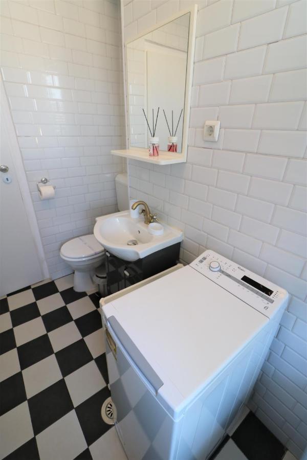 Serenity Heights Apartment: A Panoramic Haven Near Old Town - Free Minibar Bukareszt Zewnętrze zdjęcie