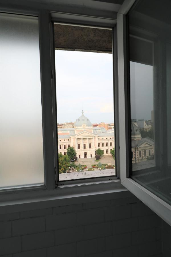 Serenity Heights Apartment: A Panoramic Haven Near Old Town - Free Minibar Bukareszt Zewnętrze zdjęcie