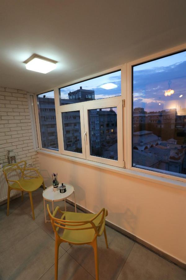 Serenity Heights Apartment: A Panoramic Haven Near Old Town - Free Minibar Bukareszt Zewnętrze zdjęcie